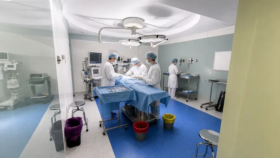 Quirófano de Médéric Hospital